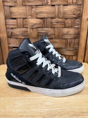 adidas gazelle silver green womens Men's adidas Superstar Shoes White IF1585 main image 1